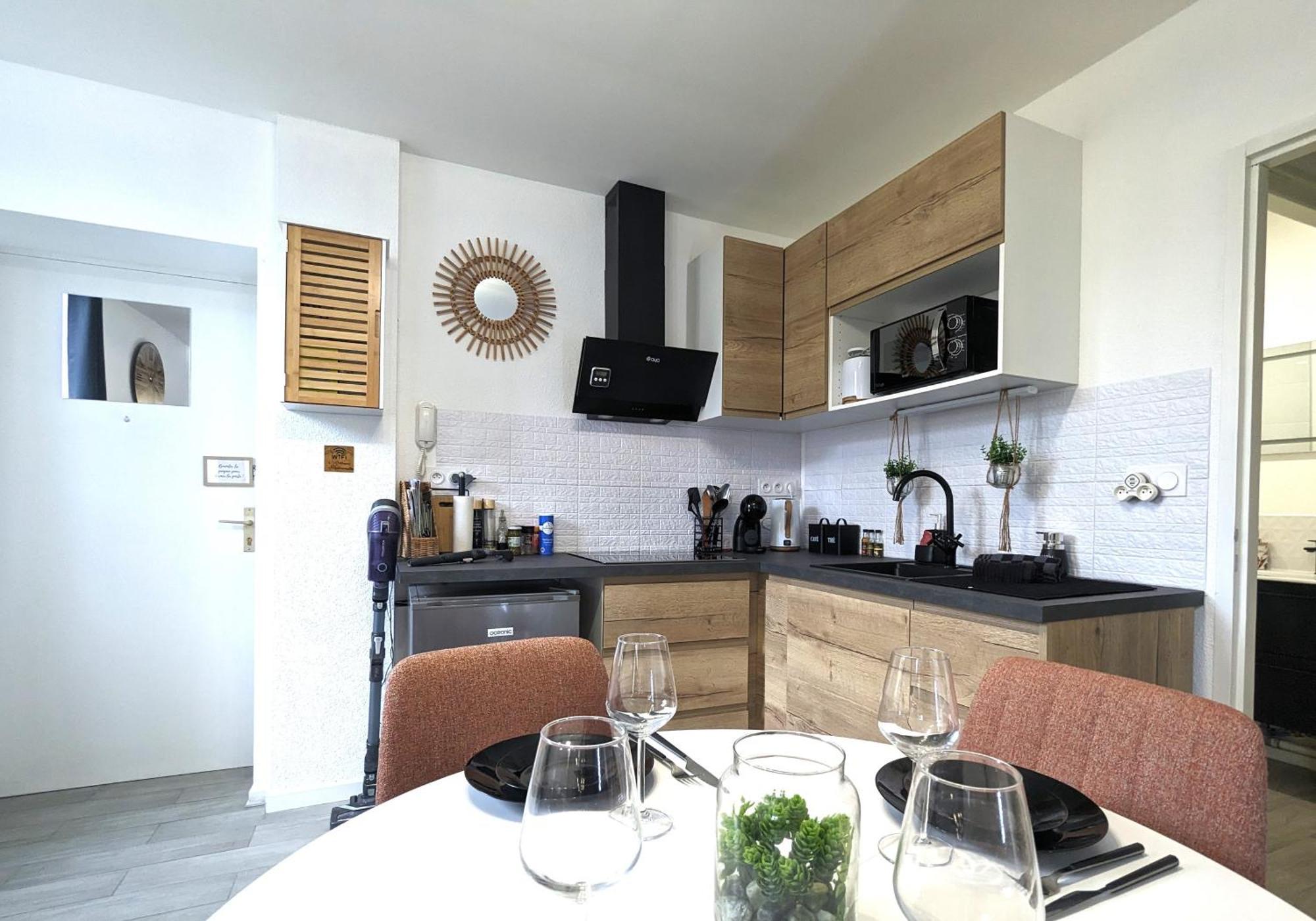 Bel Appartement Meximieux Centre Ville 2 Chambres Luaran gambar